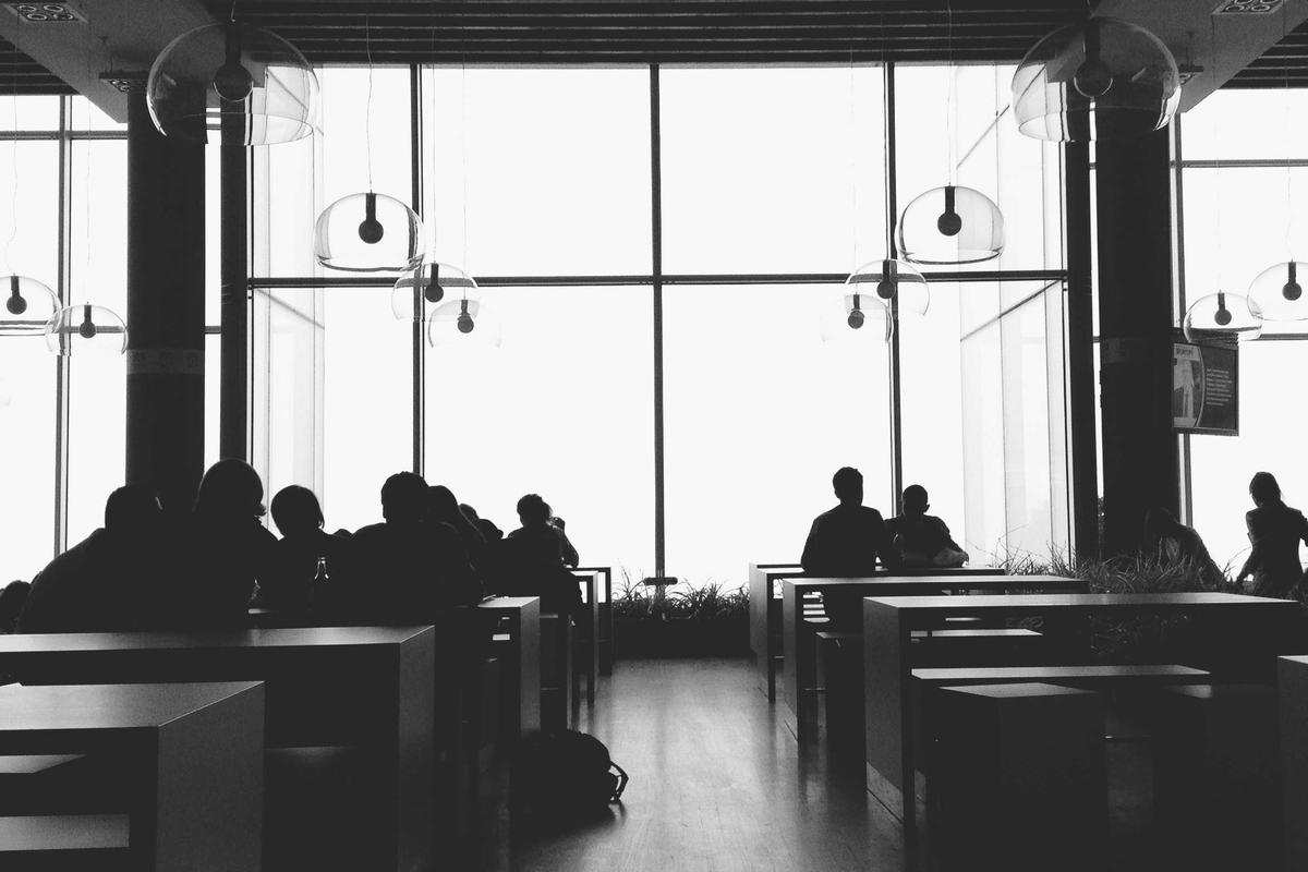 Pengalaman fotografi Leica di iPhone dengan Leica LUX Grip